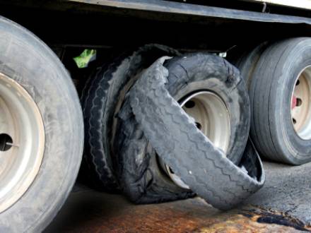 Elk Grove Village, IL truck accident lawyer